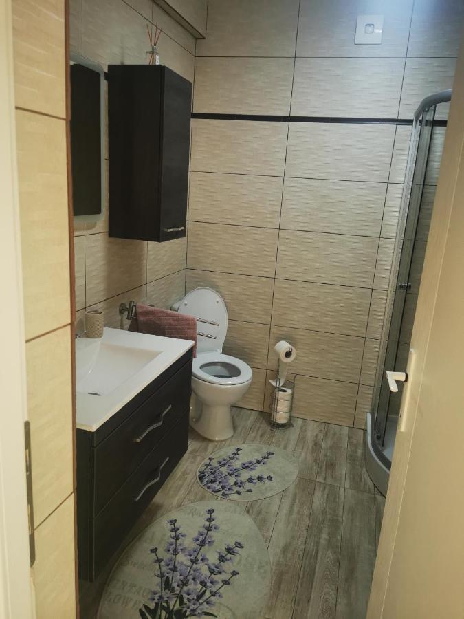 Studio Green Apartment Targu Mures Exterior photo